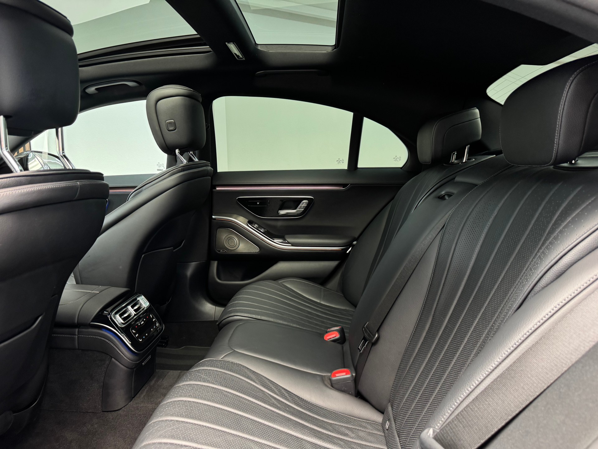 MERCEDES-BENZ S 350 d 4Matic AMG Line 9G-Tronic-image-19