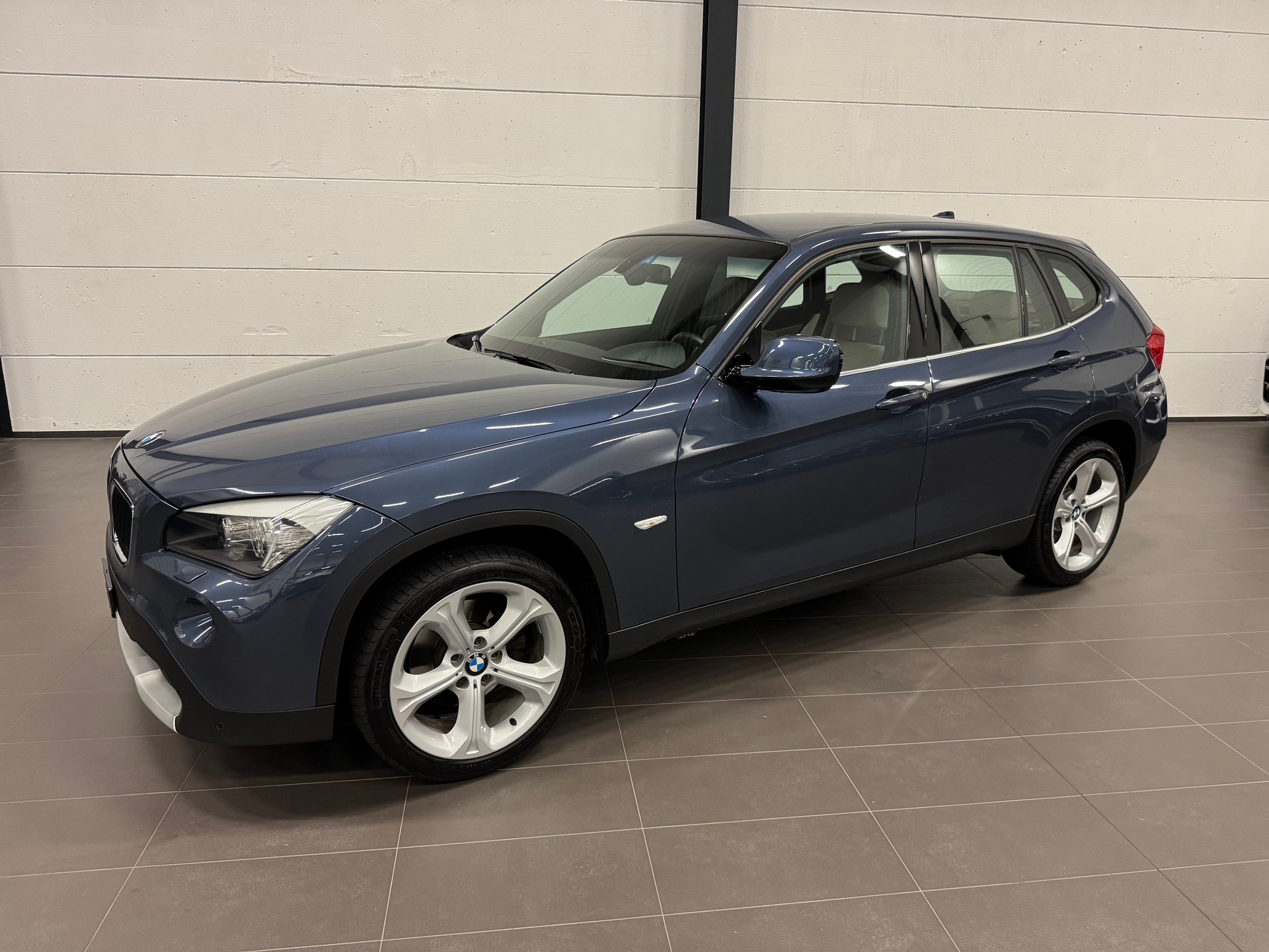 BMW X1 xDrive 20d Steptronic-image-4
