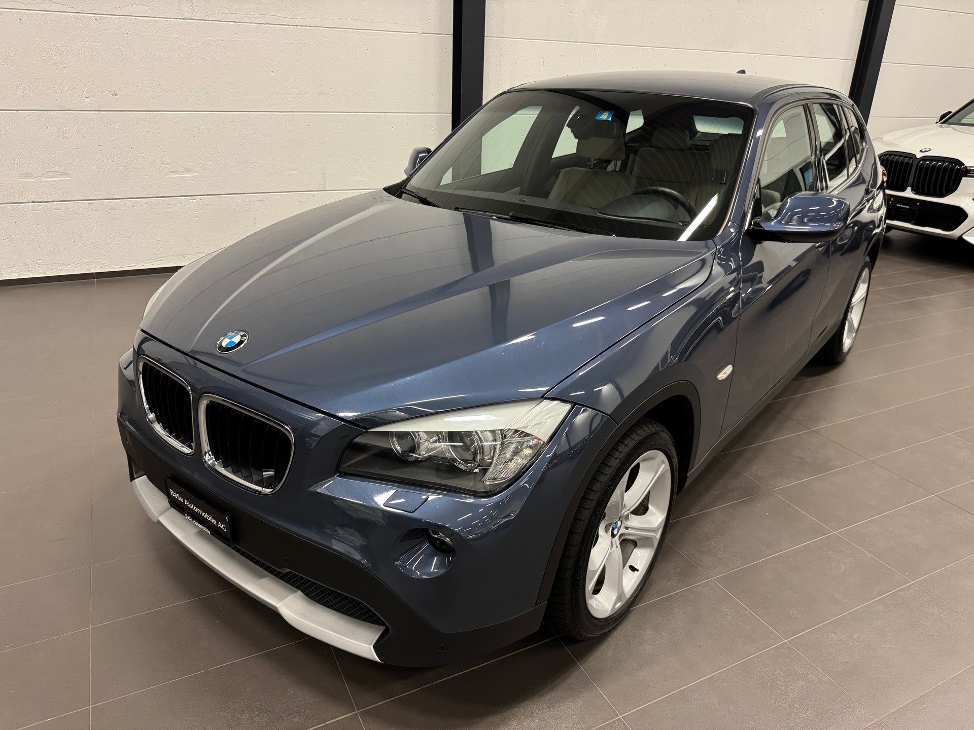 BMW X1 xDrive 20d Steptronic-image-0