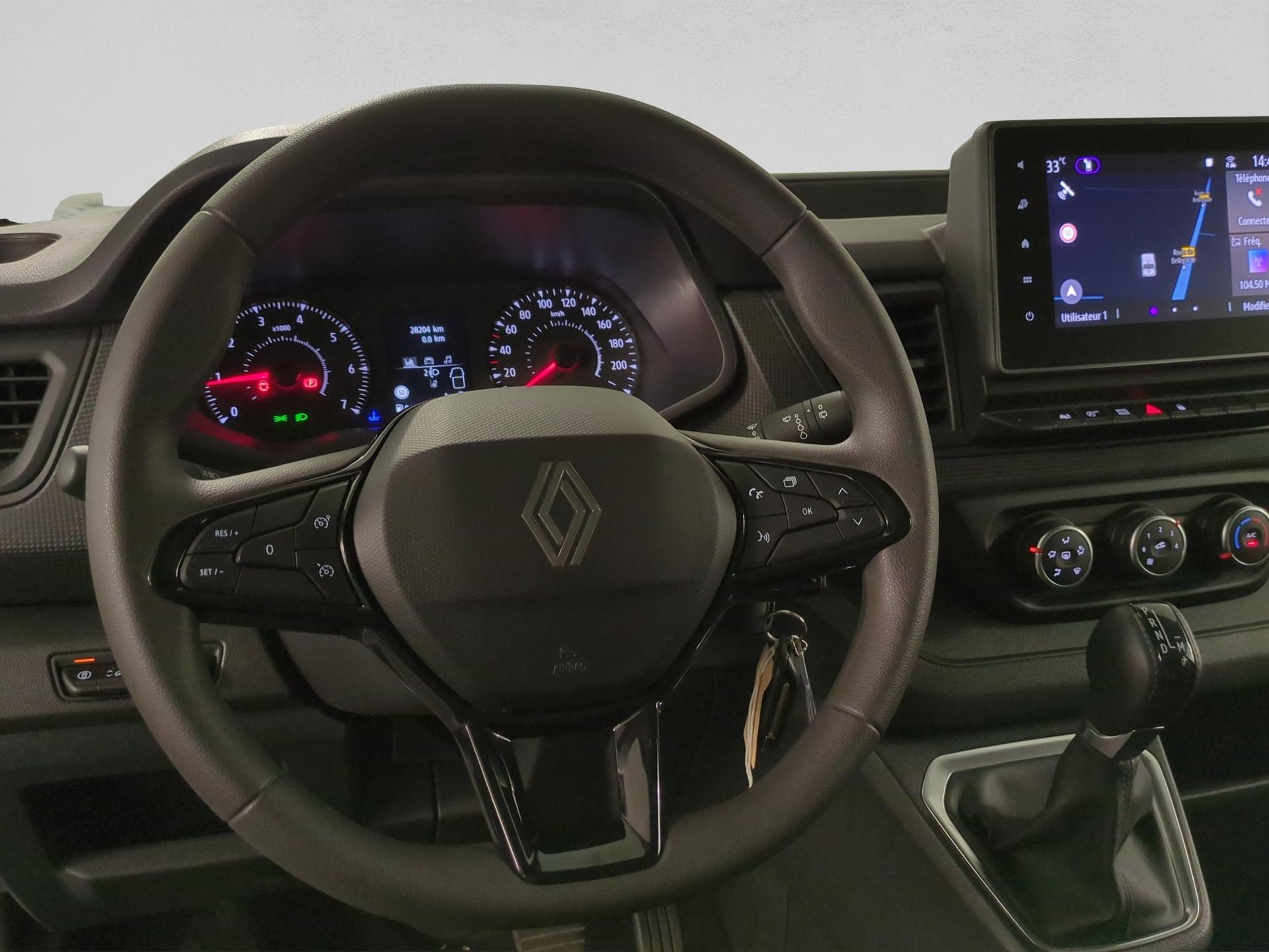 RENAULT Trafic Blue dCi 150 Grand Passenger Evolution EDC-image-9