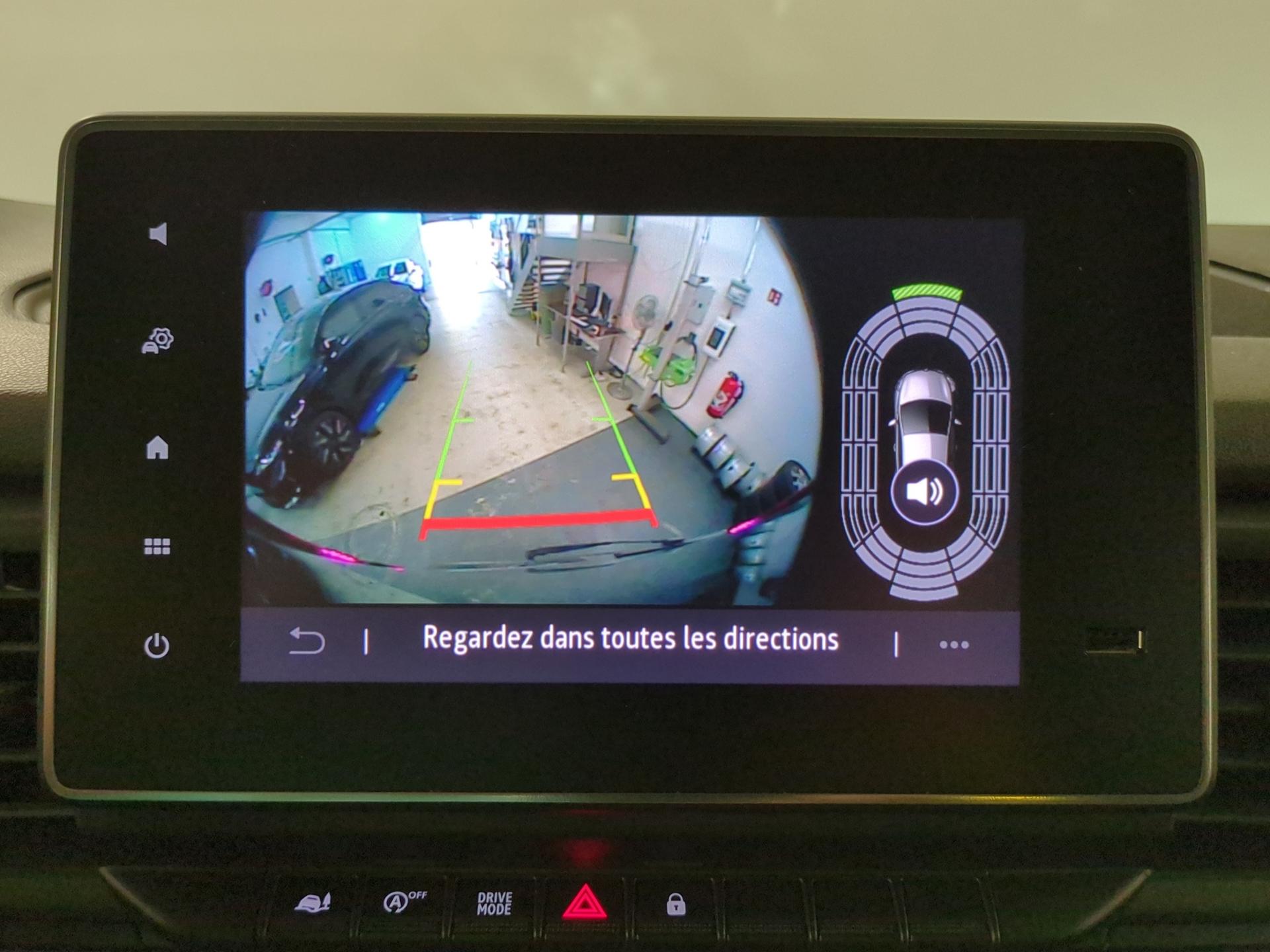 RENAULT Trafic Blue dCi 150 Grand Passenger Evolution EDC-image-22