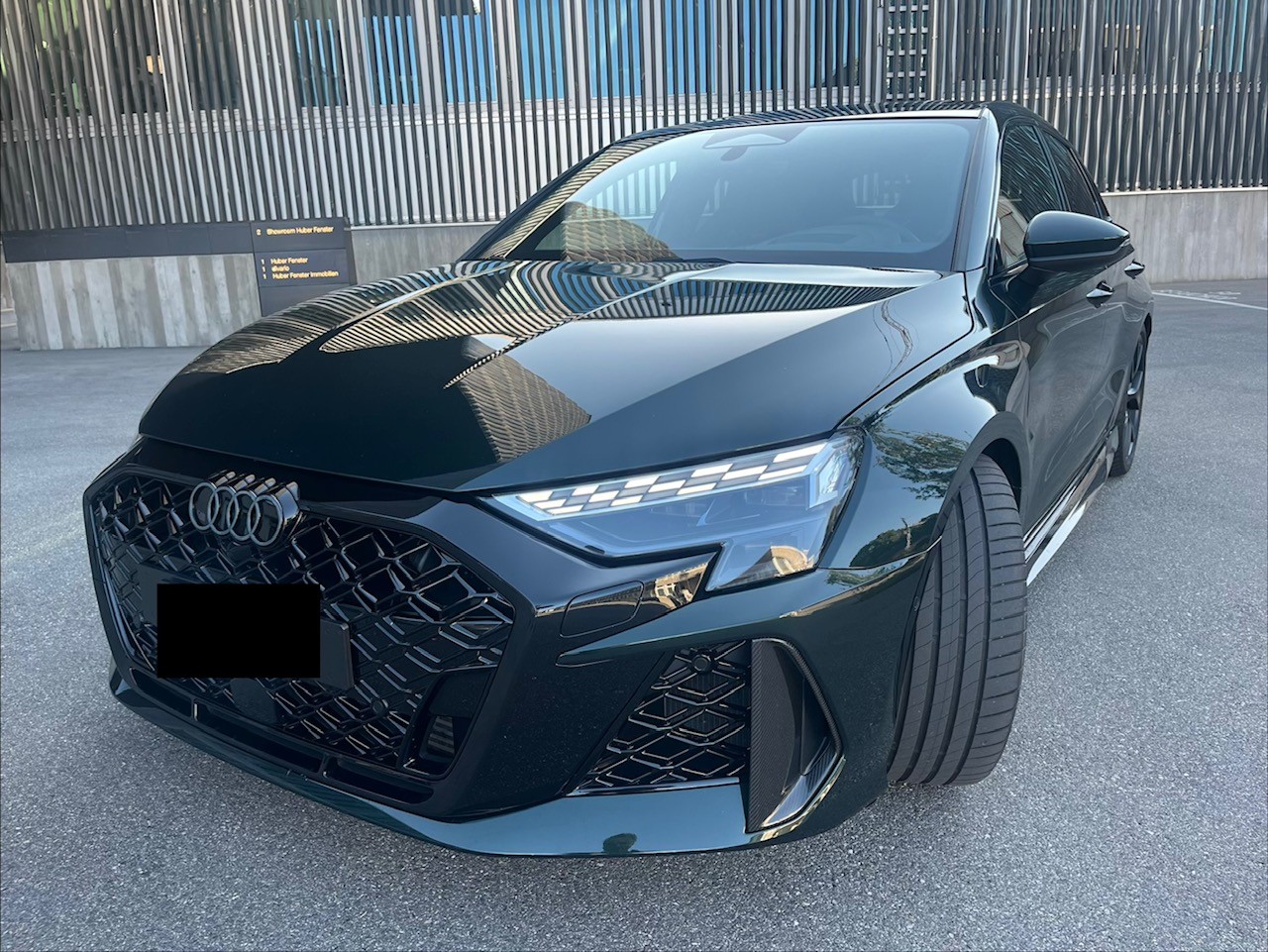 AUDI RS3 Sportback-image-0