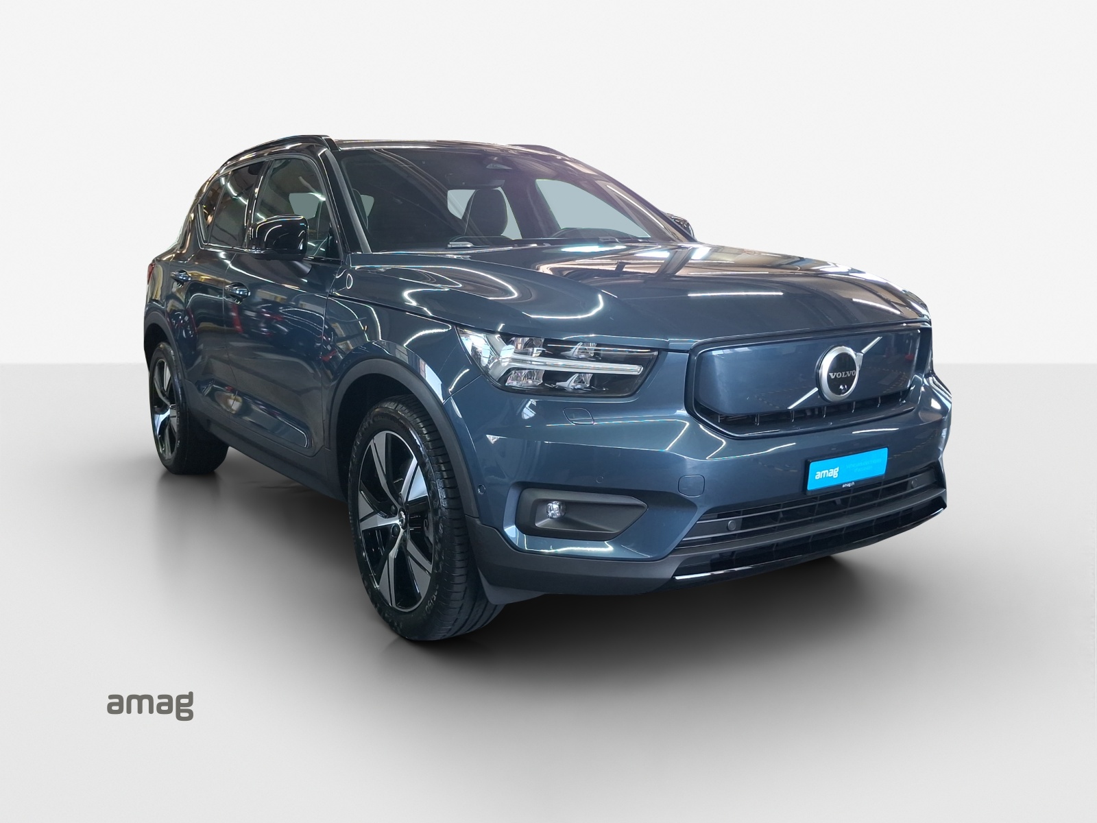 VOLVO XC40 Recharge P8 Twin AWD Pure Electric Pro-image-7