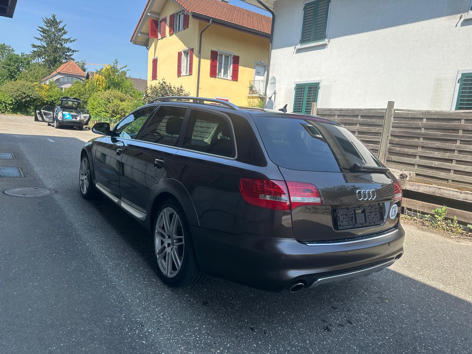 AUDI A6 allroad 3.0 TDI quattro tiptronic-image-2
