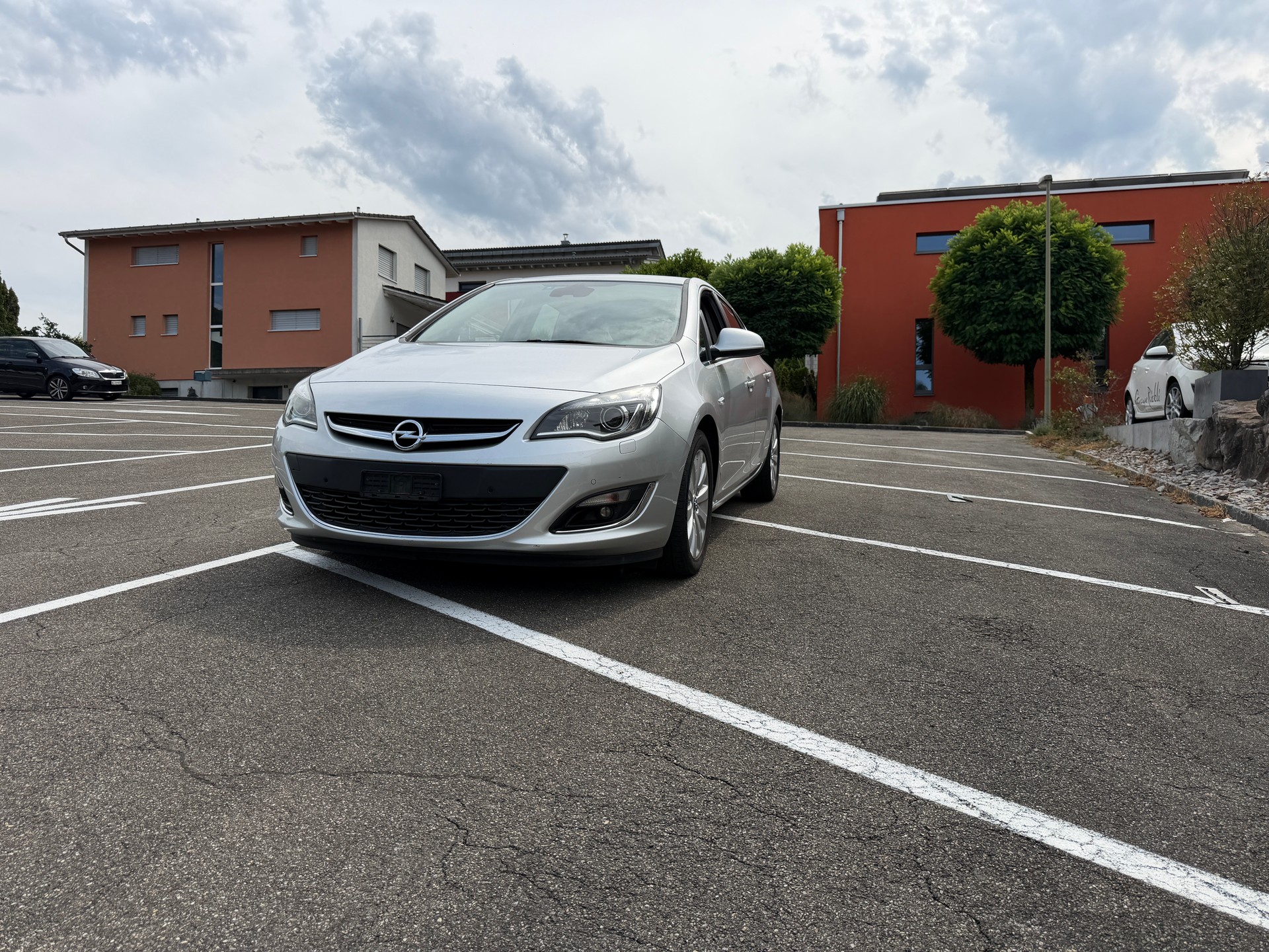 OPEL Astra 1.6i 16V Turbo Cosmo Automatic-image-0