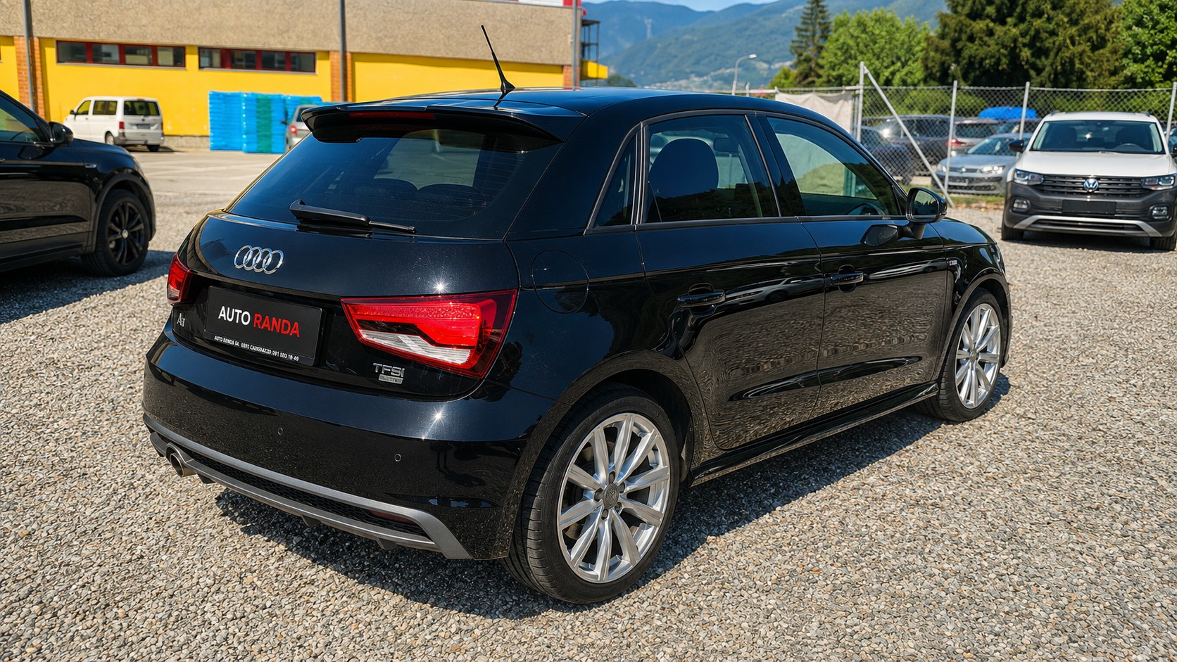 AUDI A1 Sportback 1.0 TFSI S-tronic-image-2