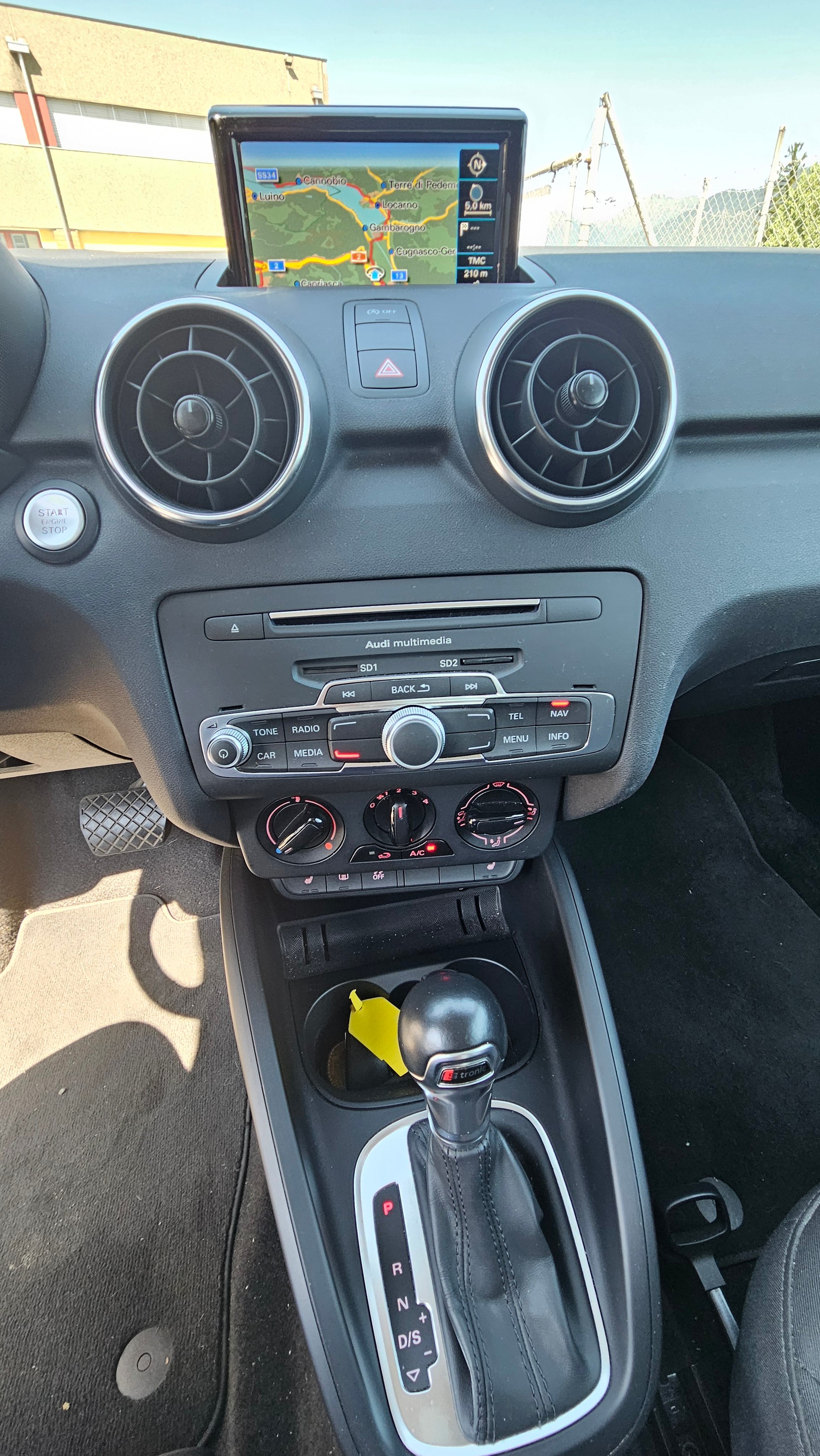 AUDI A1 Sportback 1.0 TFSI S-tronic-image-7