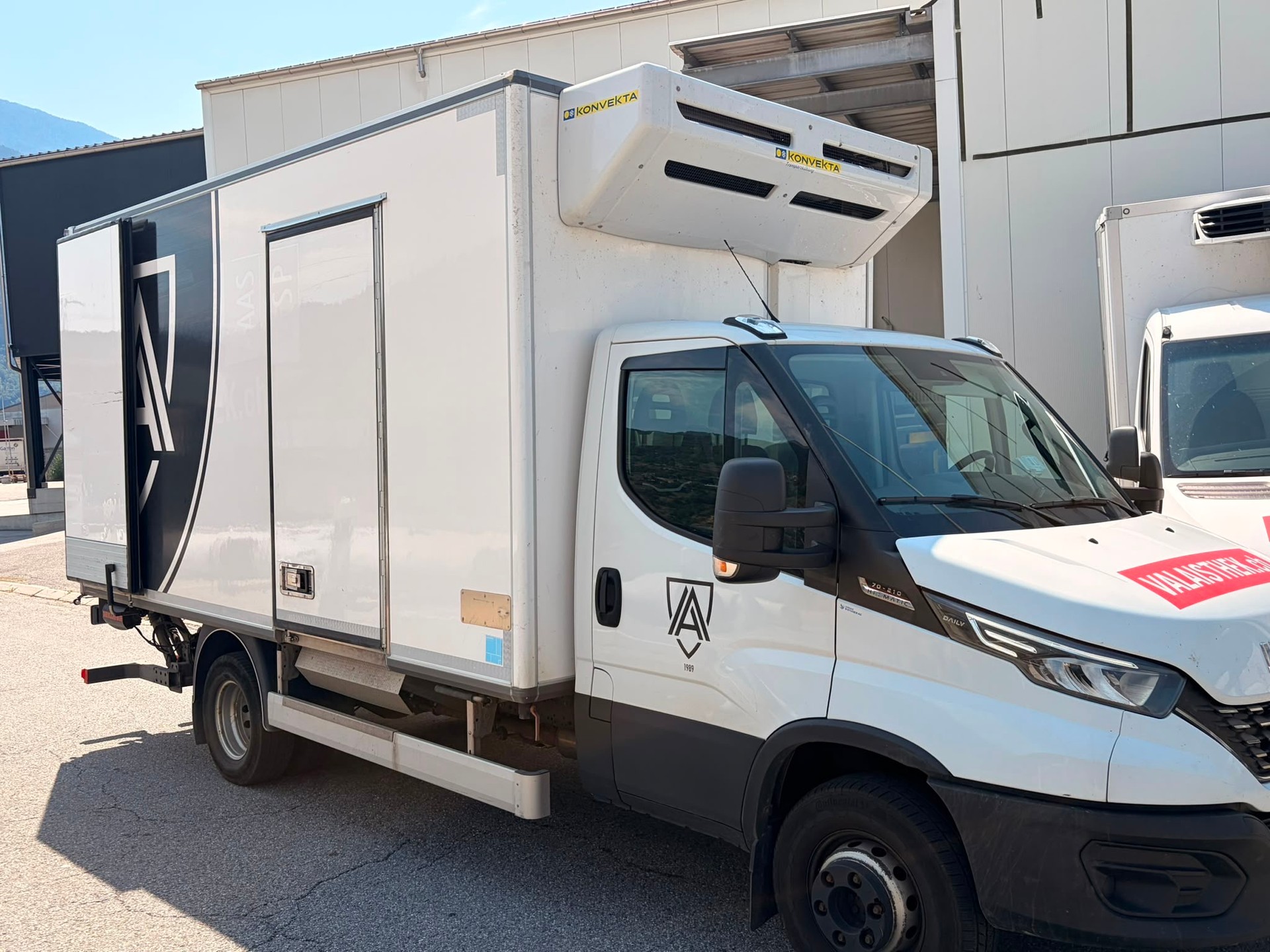 IVECO 70C21 Daily-image-5