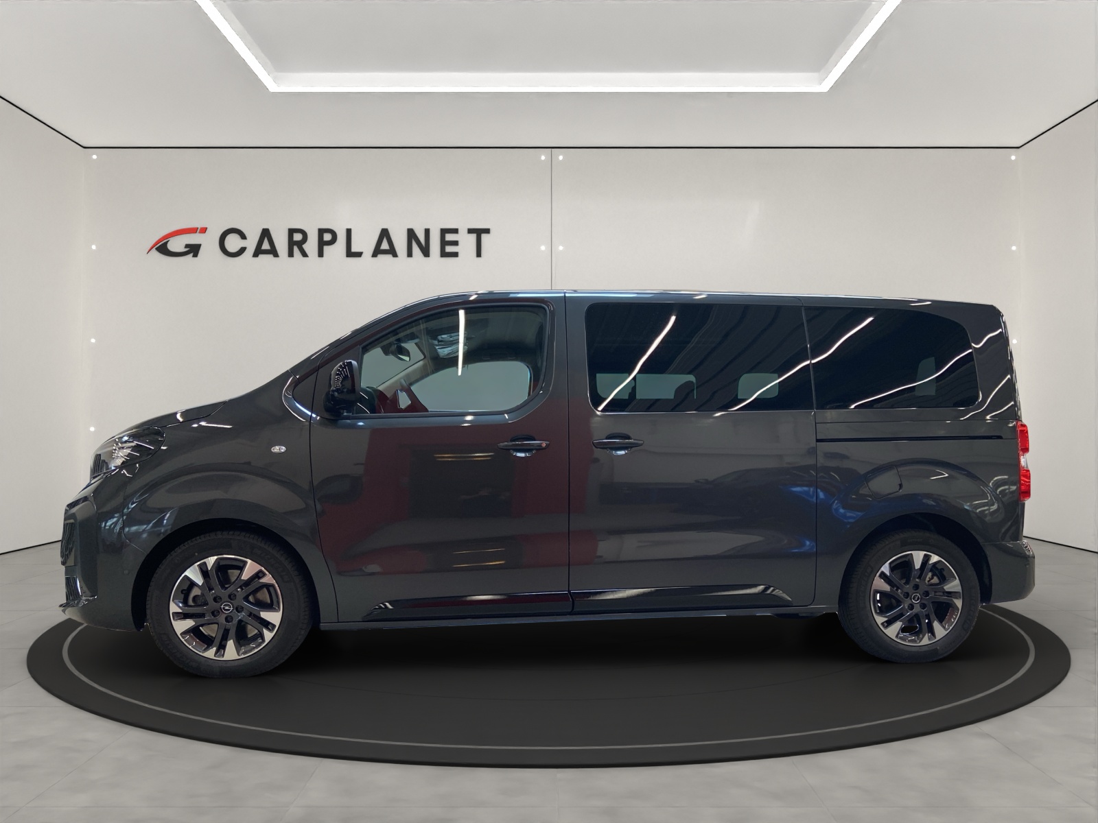 OPEL Zafira 2.2 CDTI 180 GS S/S-image-1