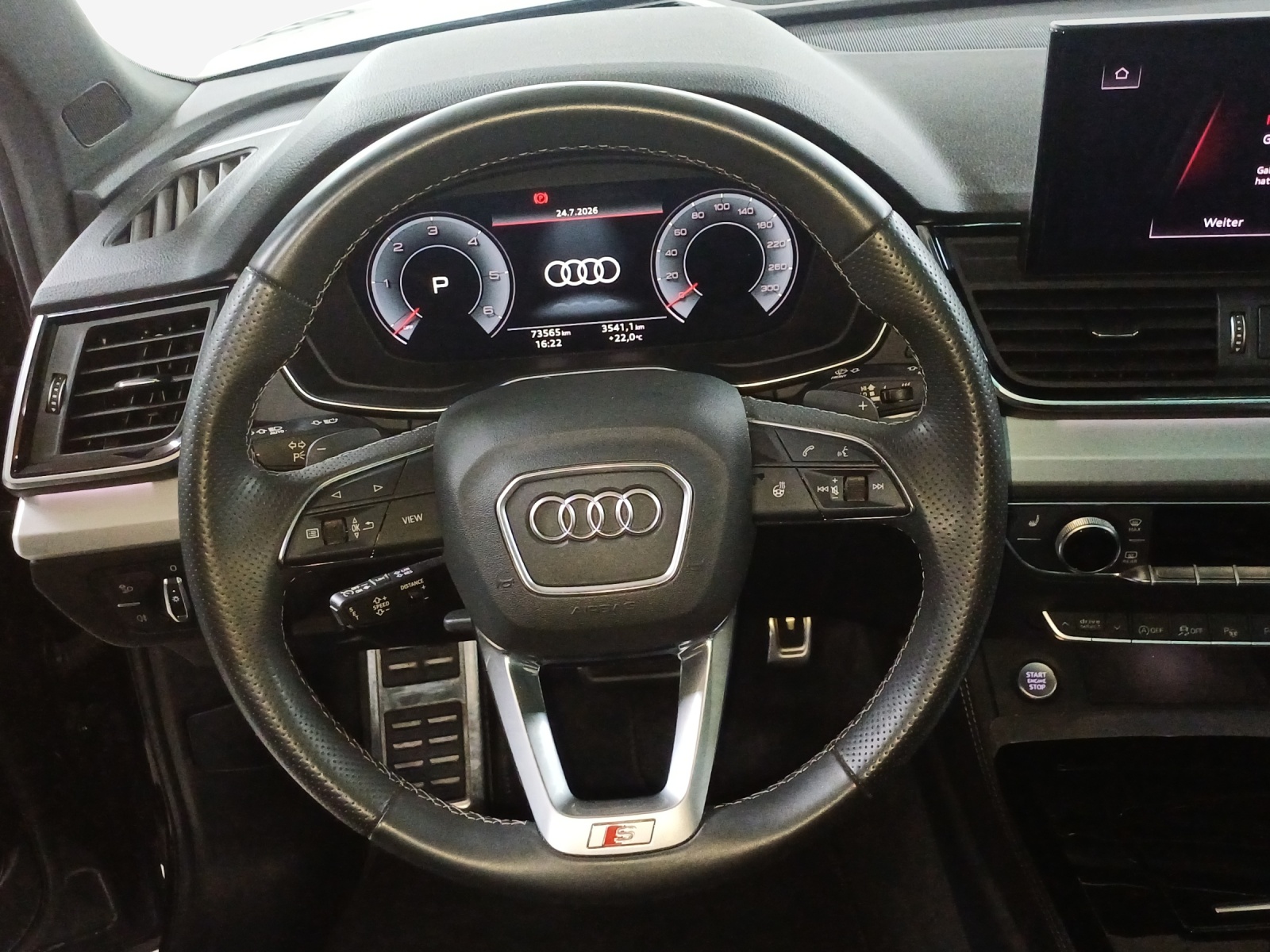 AUDI Q5 40 TDI S-line quattro S-tronic-image-9