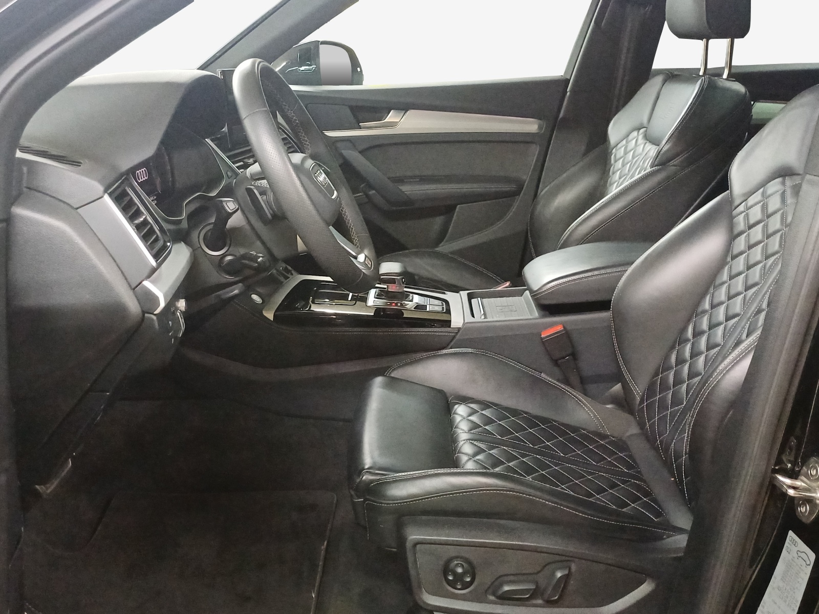 AUDI Q5 40 TDI S-line quattro S-tronic-image-7