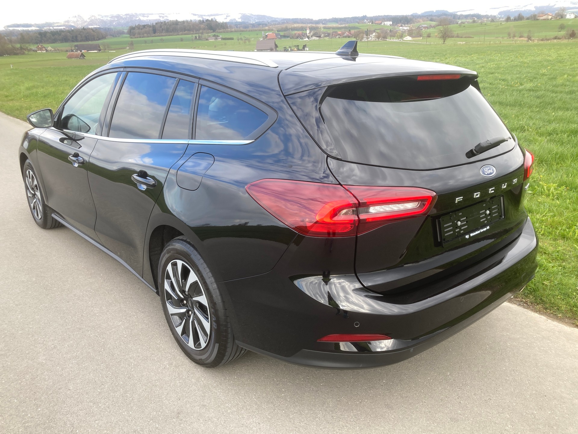 FORD Focus 1.0 MHEV Titanium X Automat-image-3
