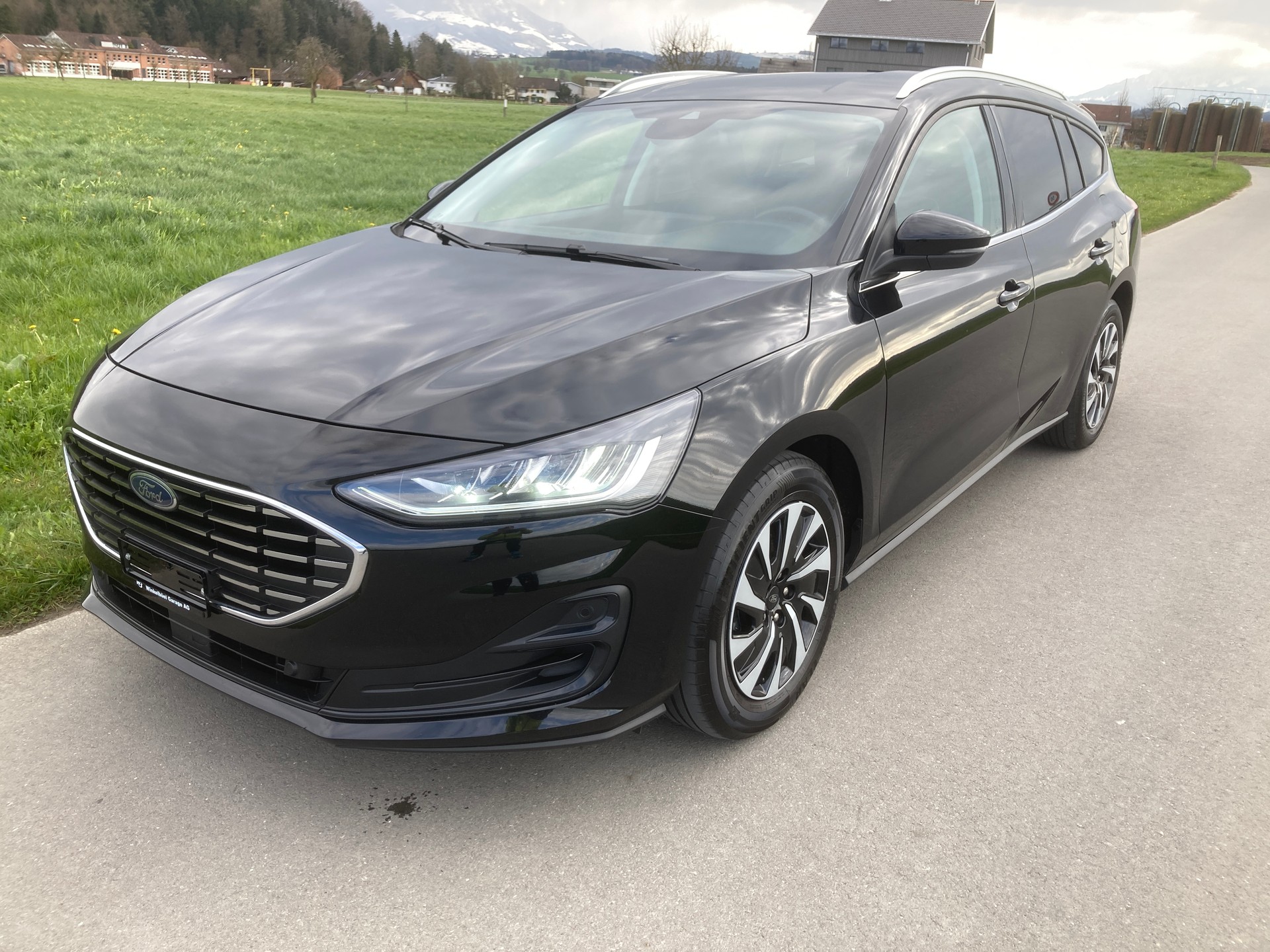 FORD Focus 1.0 MHEV Titanium X Automat-image-0