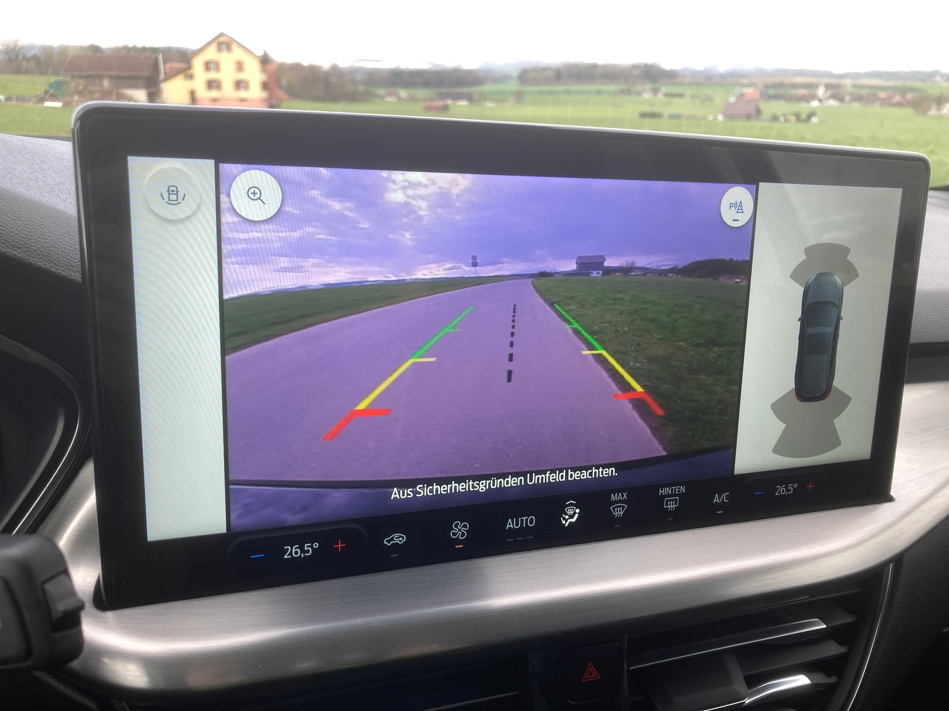 FORD Focus 1.0 MHEV Titanium X Automat-image-12