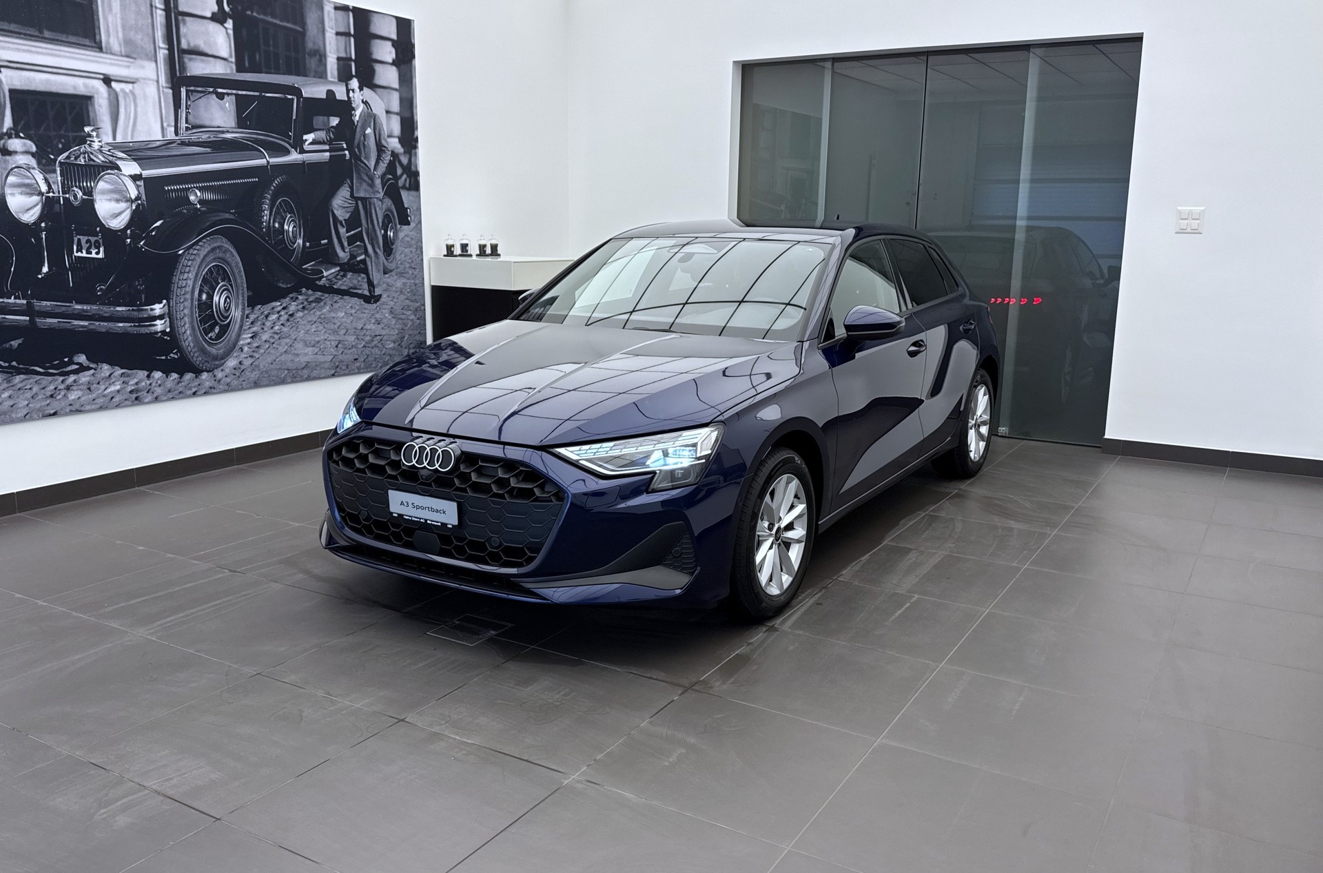 AUDI A3 Sportback TFSI 110 kW Attraction S tronic-image-0