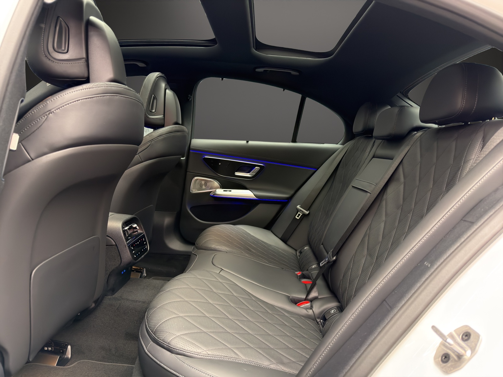 MERCEDES-BENZ E 450 d 4Matic 9G-Tronic-image-7