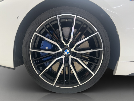 BMW M135i xDrive-image-7