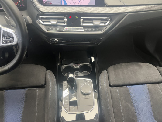 BMW M135i xDrive-image-12