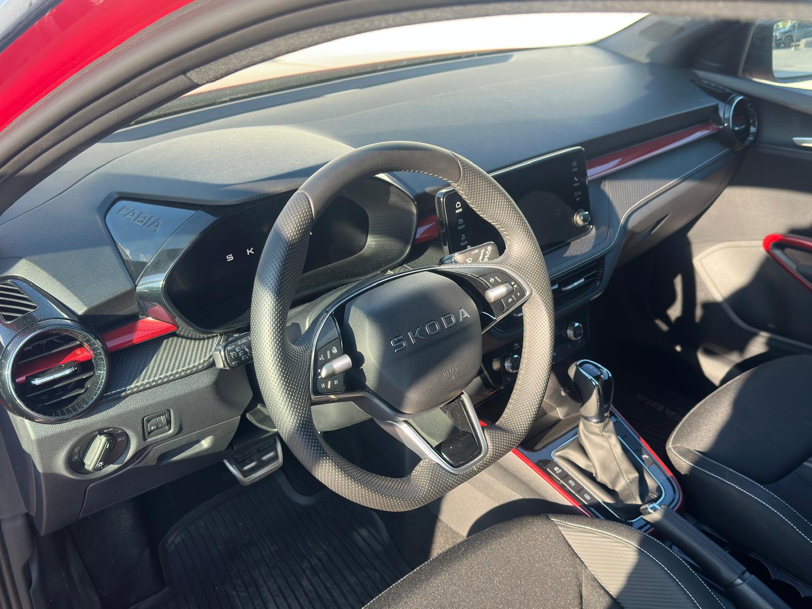 SKODA Fabia 1.5 TSI Monte Carlo DSG-image-6
