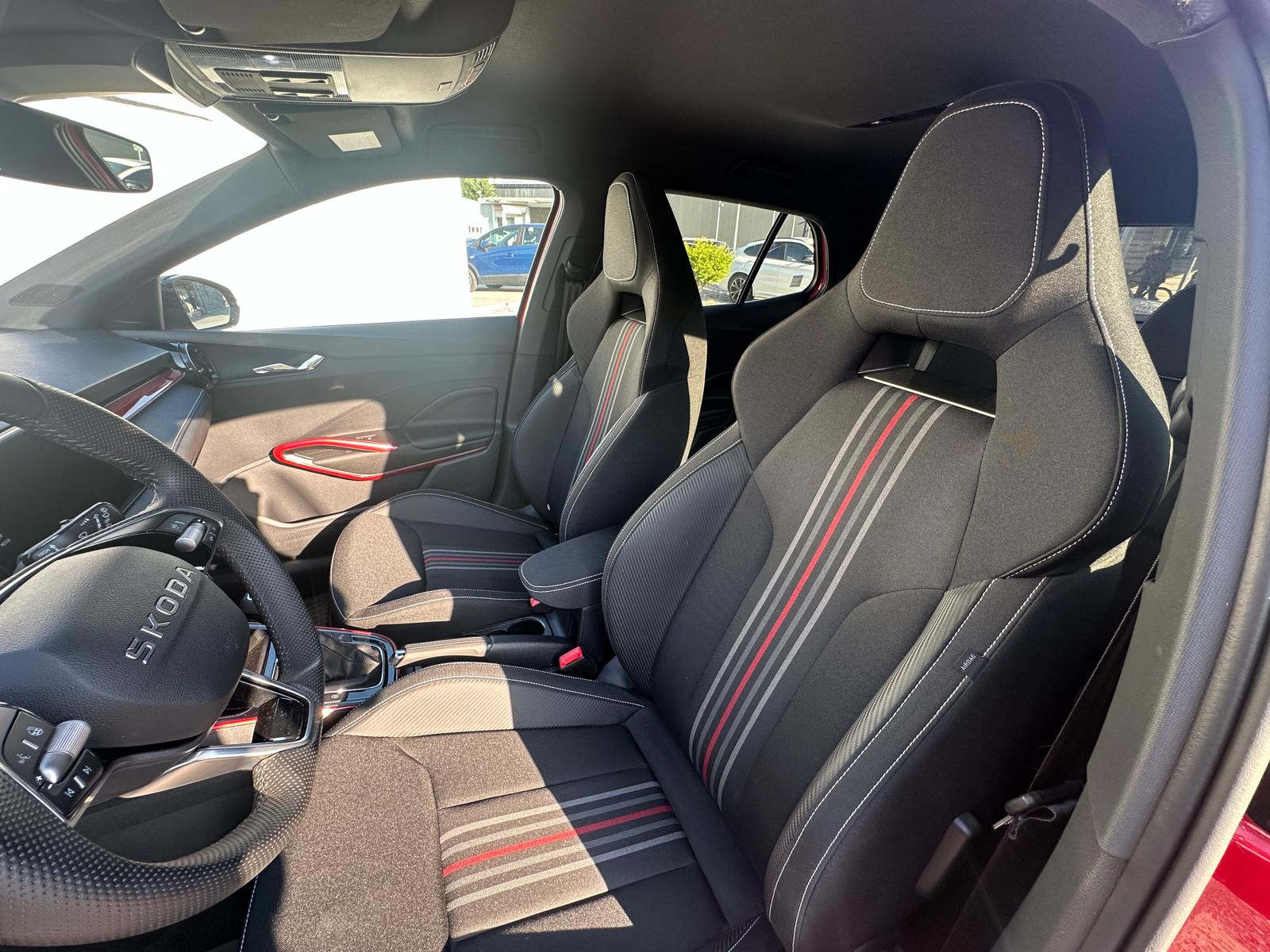 SKODA Fabia 1.5 TSI Monte Carlo DSG-image-5