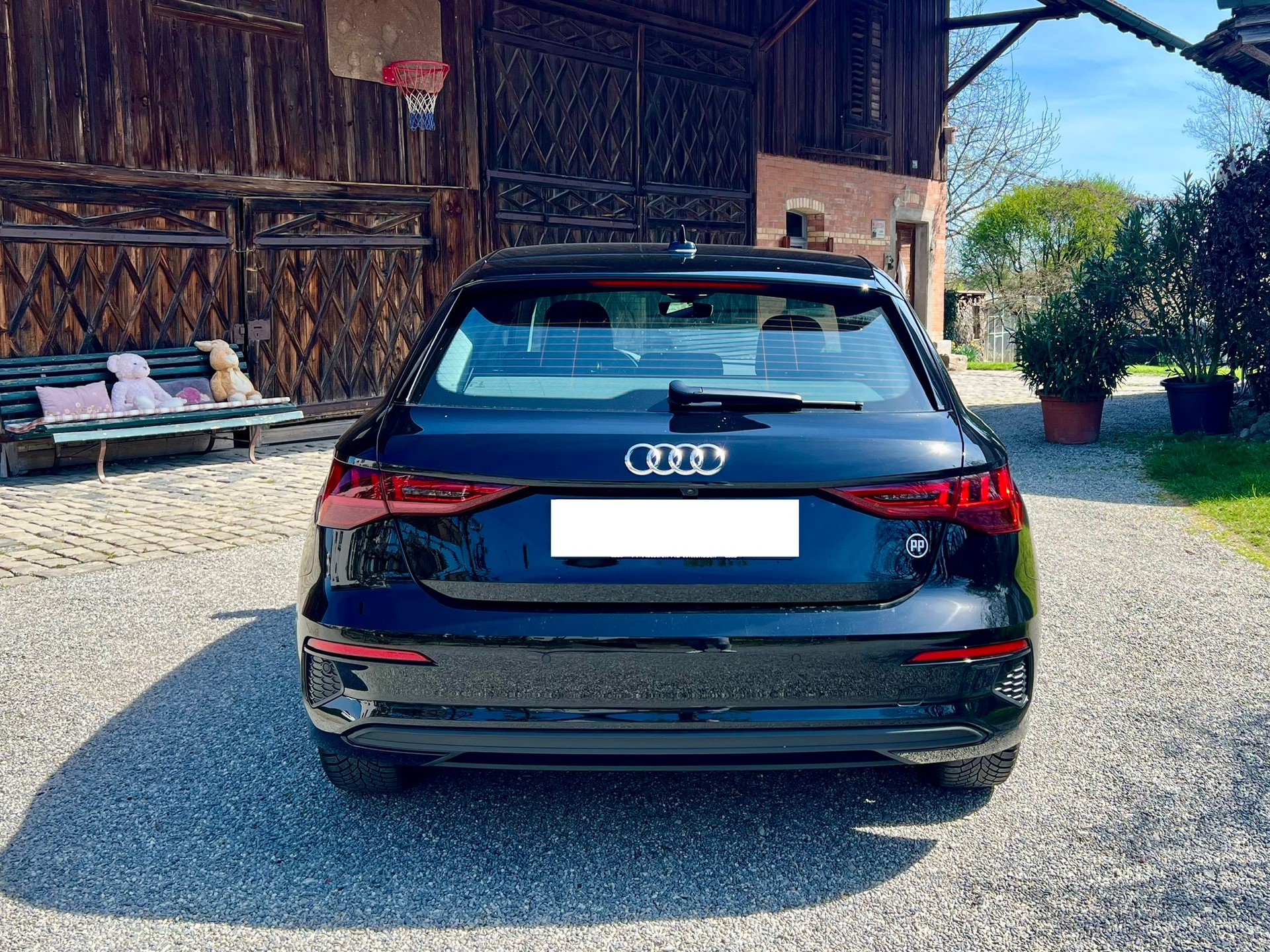 AUDI 1.5 35 TFSI S-Tronic-image-3