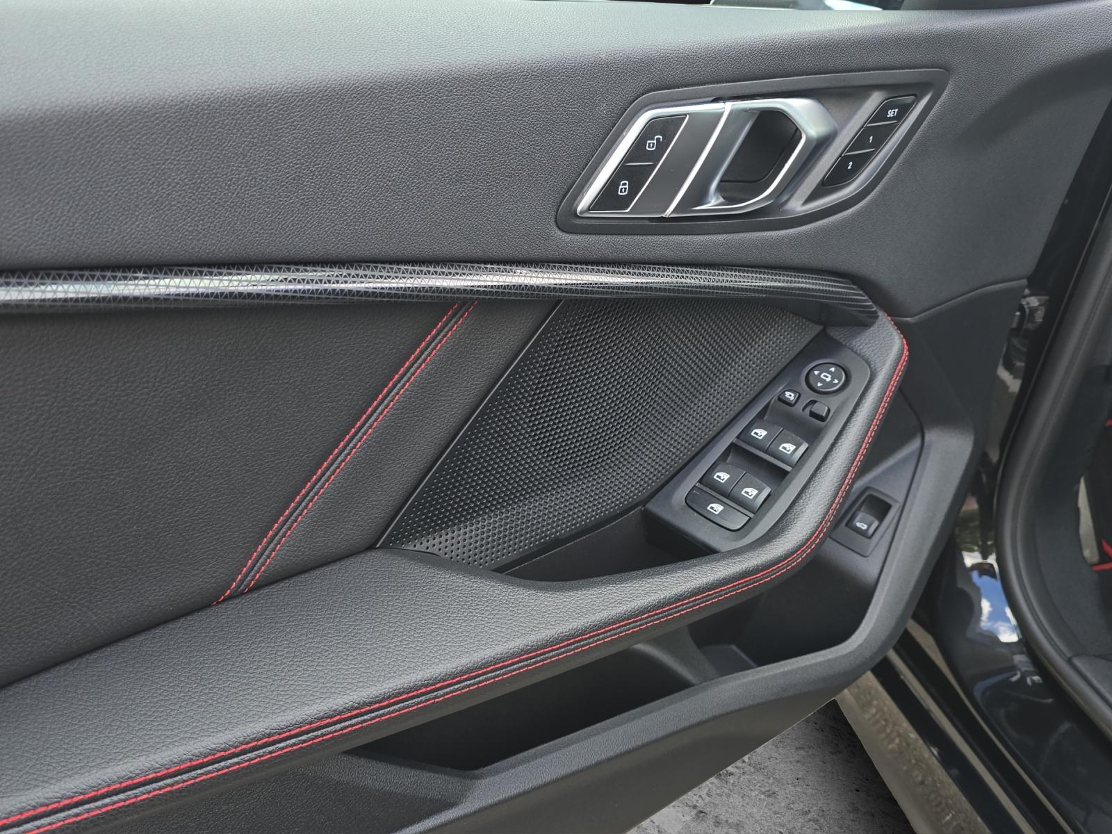 BMW 128ti-image-16