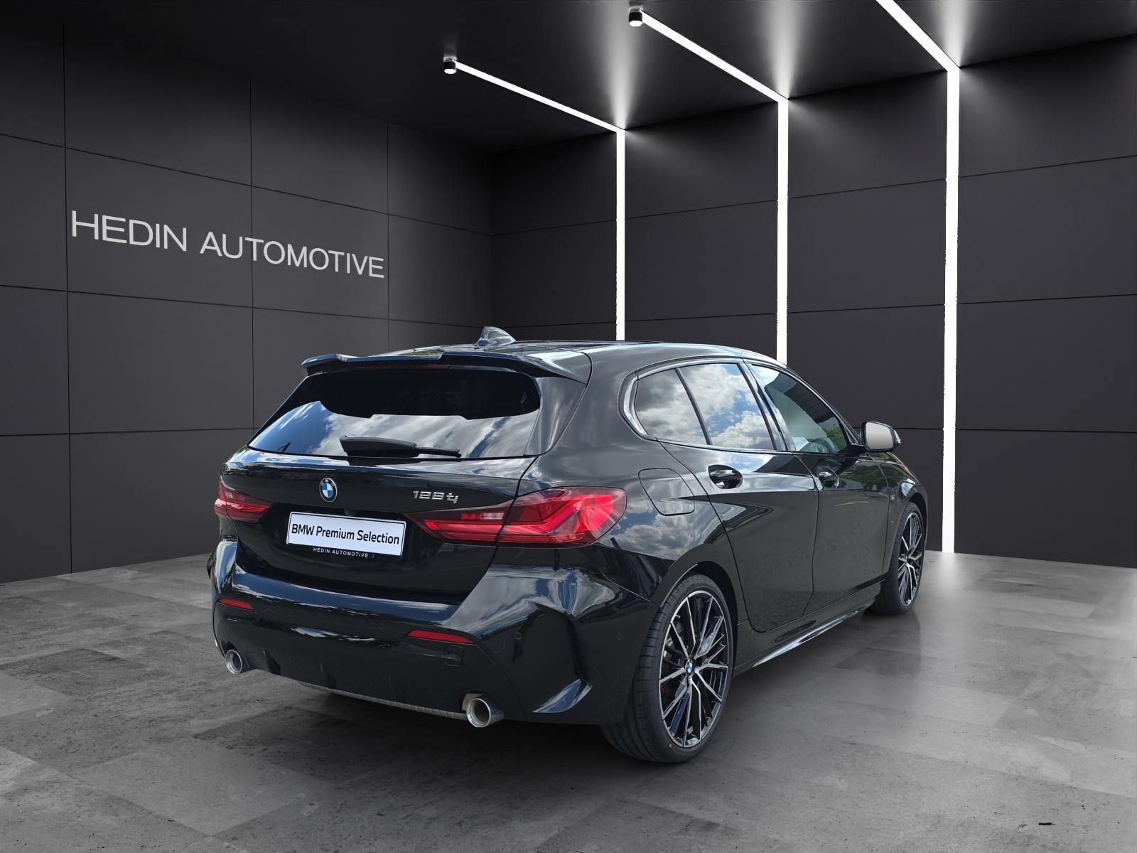 BMW 128ti-image-4