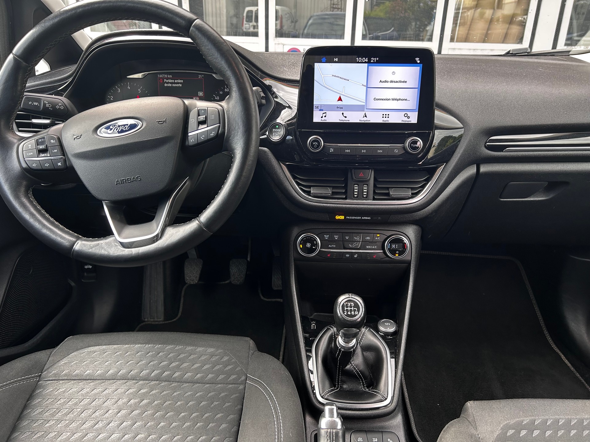 FORD Fiesta 1.0 SCTi Trend-image-8