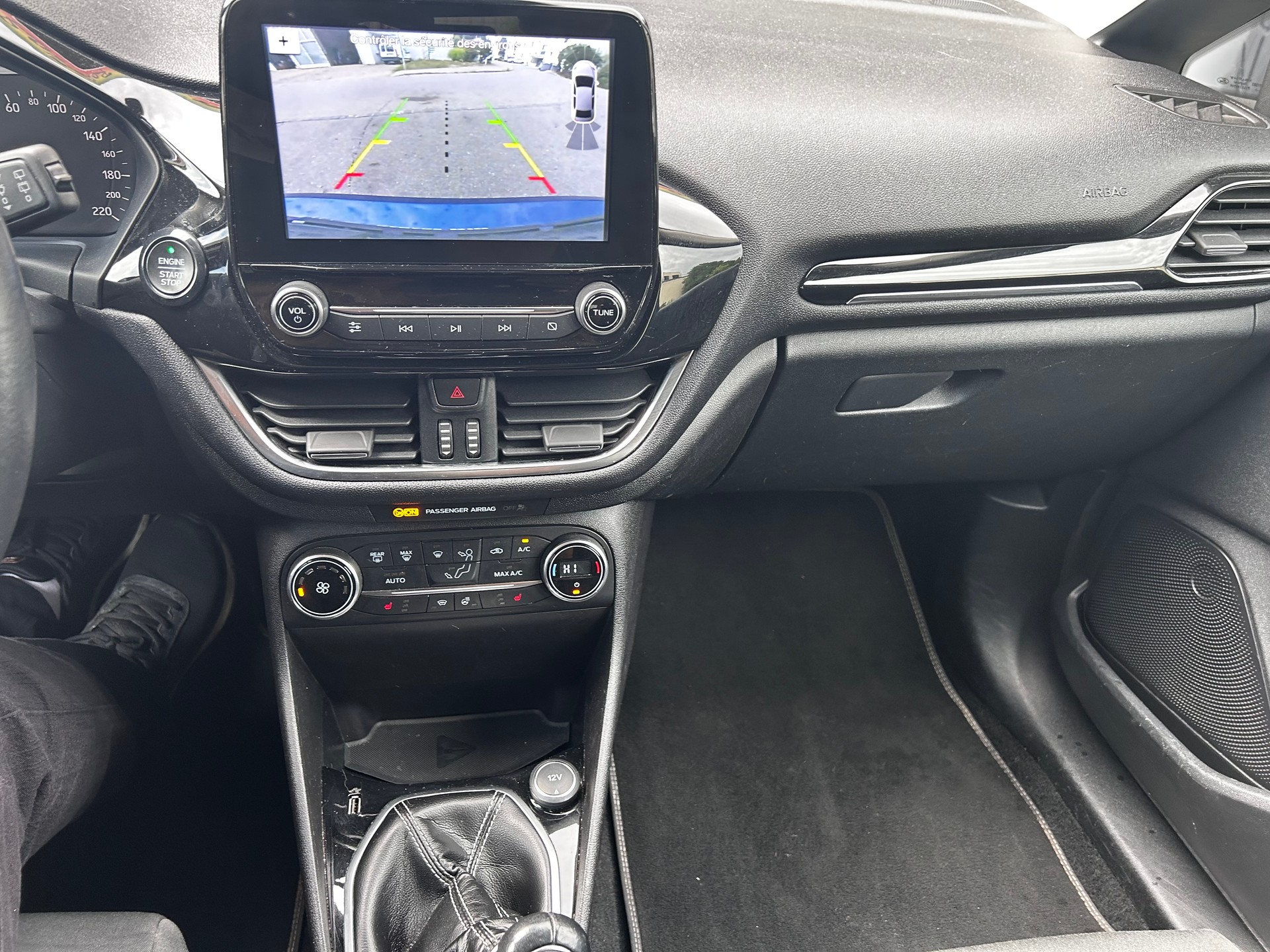 FORD Fiesta 1.0 SCTi Trend-image-11