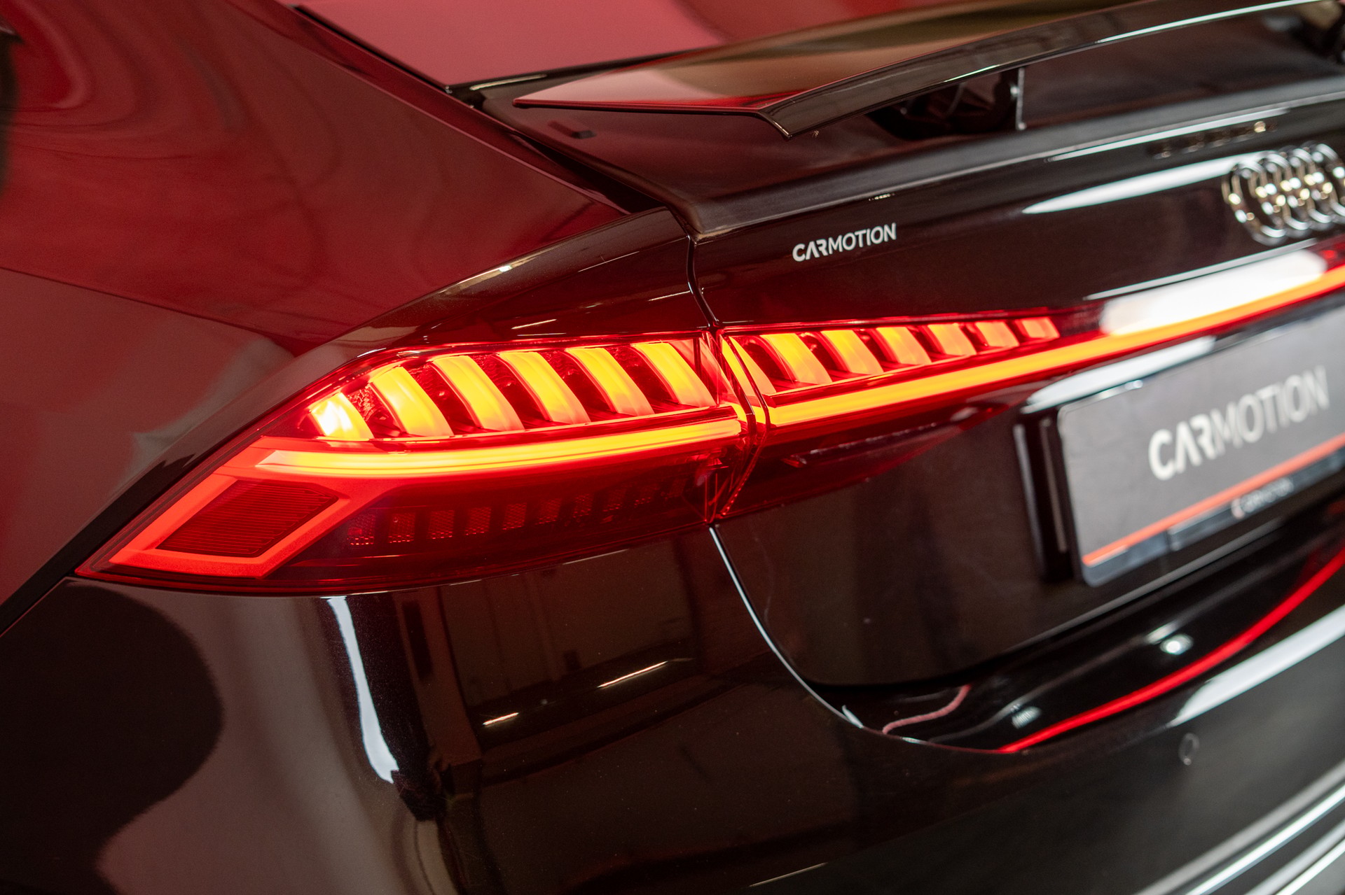 AUDI A7 Sportback 3.0 45 TDI quattro T-Tronic / S-Line / Glasdach / Rückfahrkamera-image-7