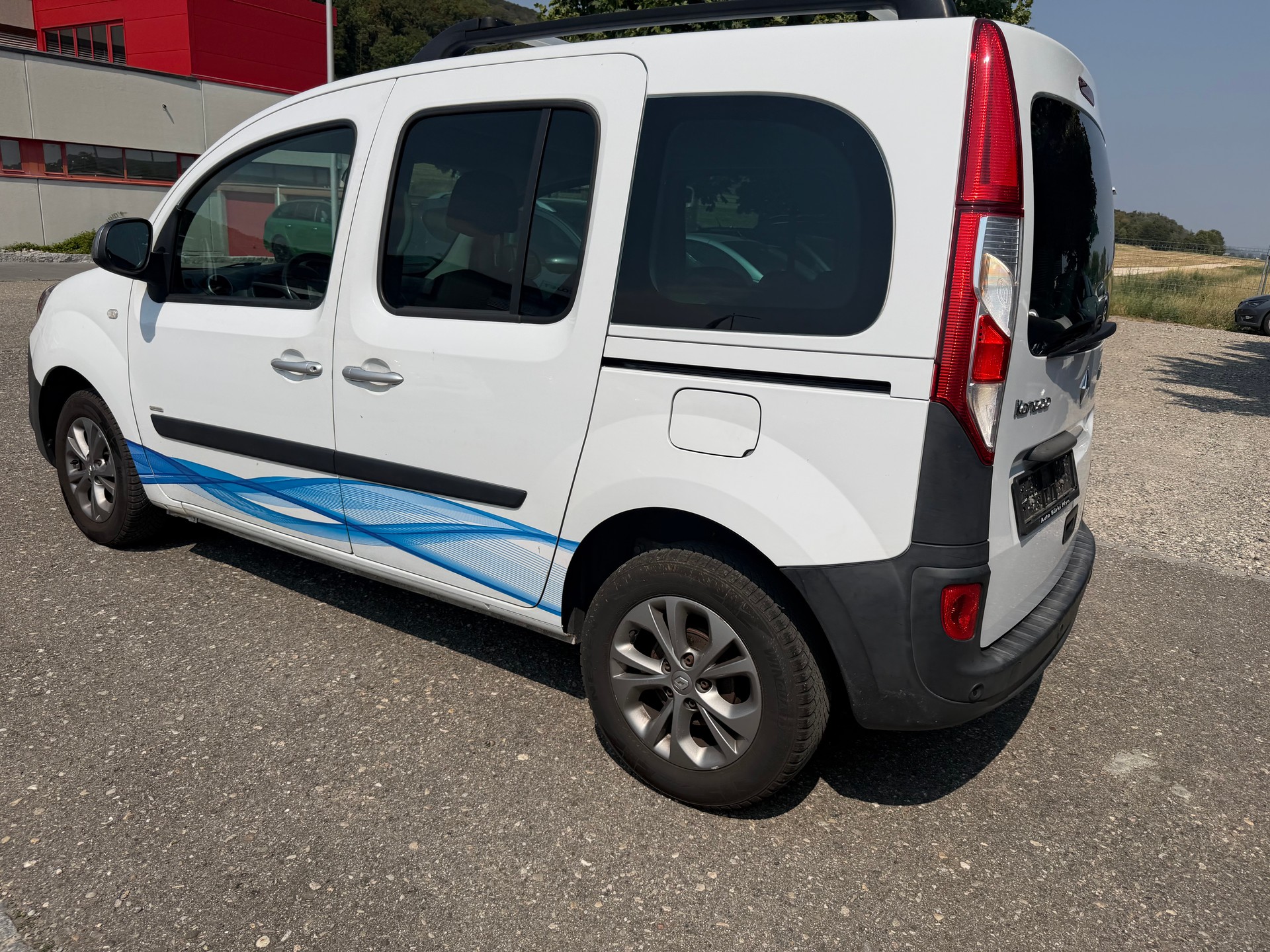 RENAULT Kangoo 1.5 dCi Dynamique-image-6