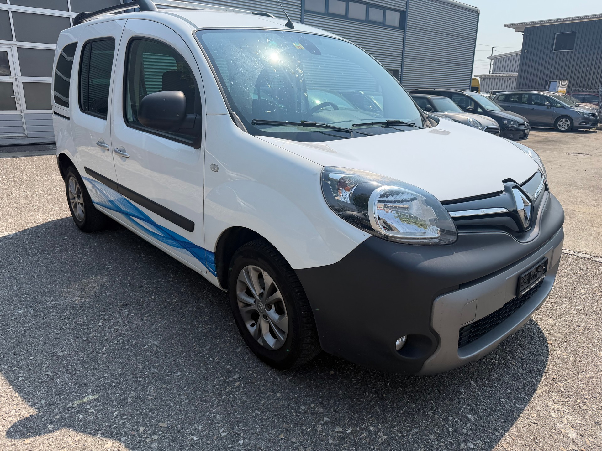 RENAULT Kangoo 1.5 dCi Dynamique-image-2