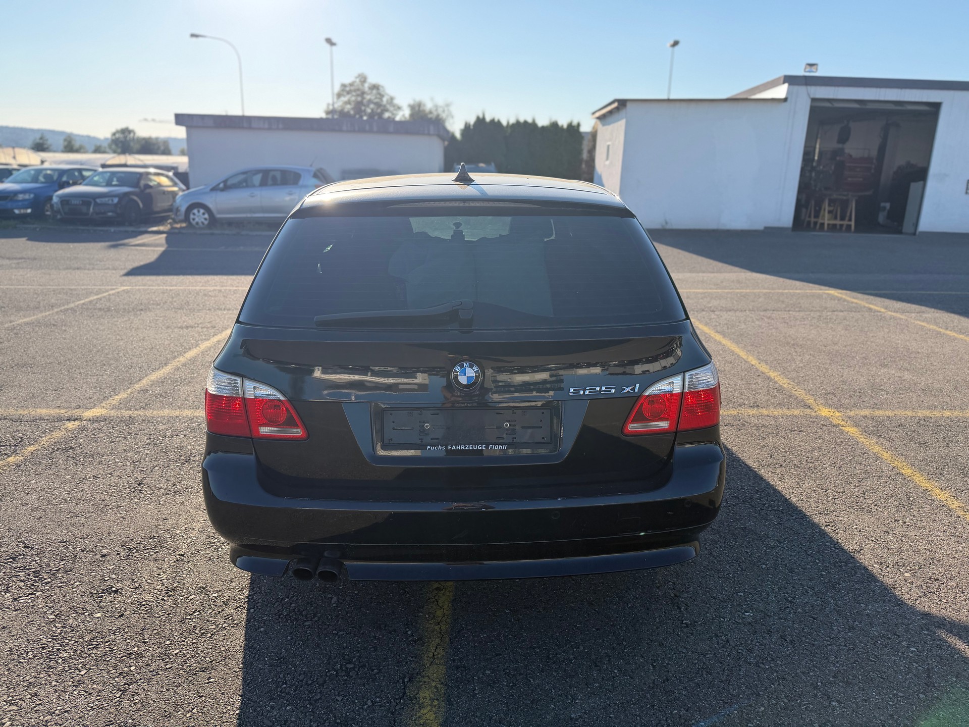 BMW 525xi Touring-image-5