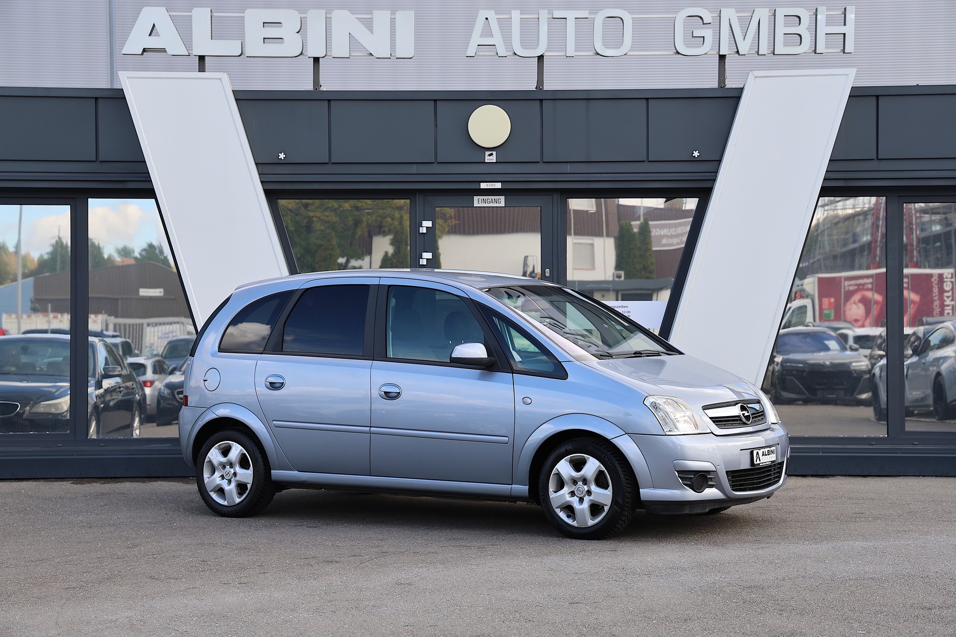 OPEL Meriva 1.4i 16V TP-showroom-element-1