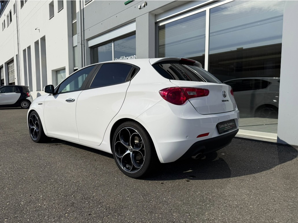 ALFA ROMEO Giulietta 1.6 JTDM Super-image-5