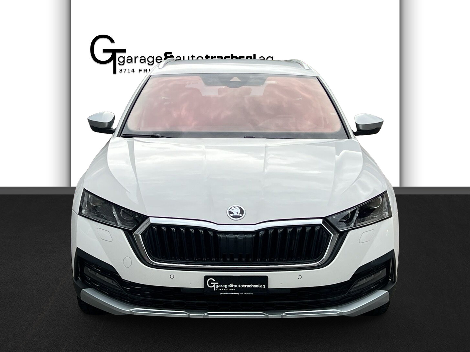 SKODA Octavia Combi 2.0 TDI DSG Scout 4x4-image-7