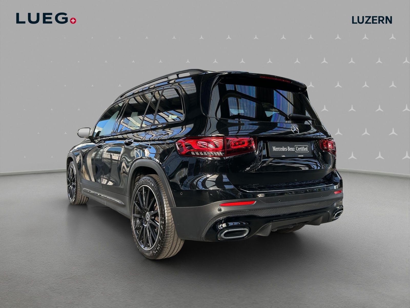 MERCEDES-BENZ GLB 250 4Matic AMG Line 8G-Tronic-image-2