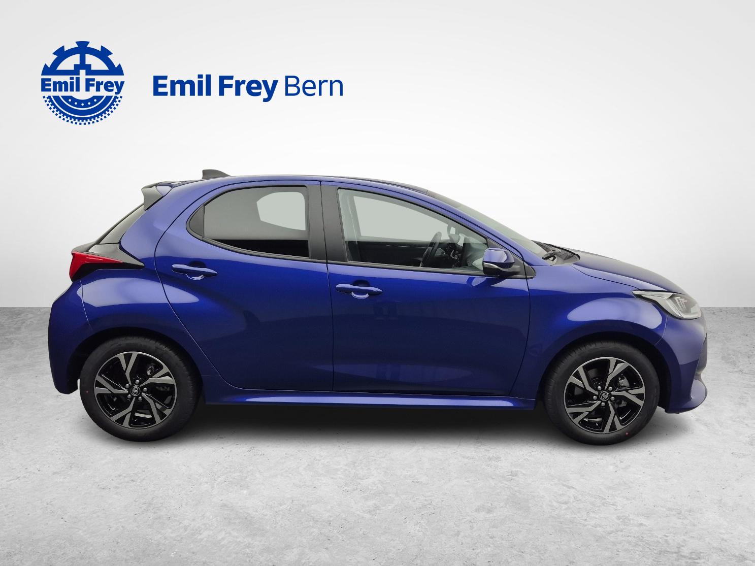 TOYOTA Yaris 1.5 VVT-i HSD Trend-image-5