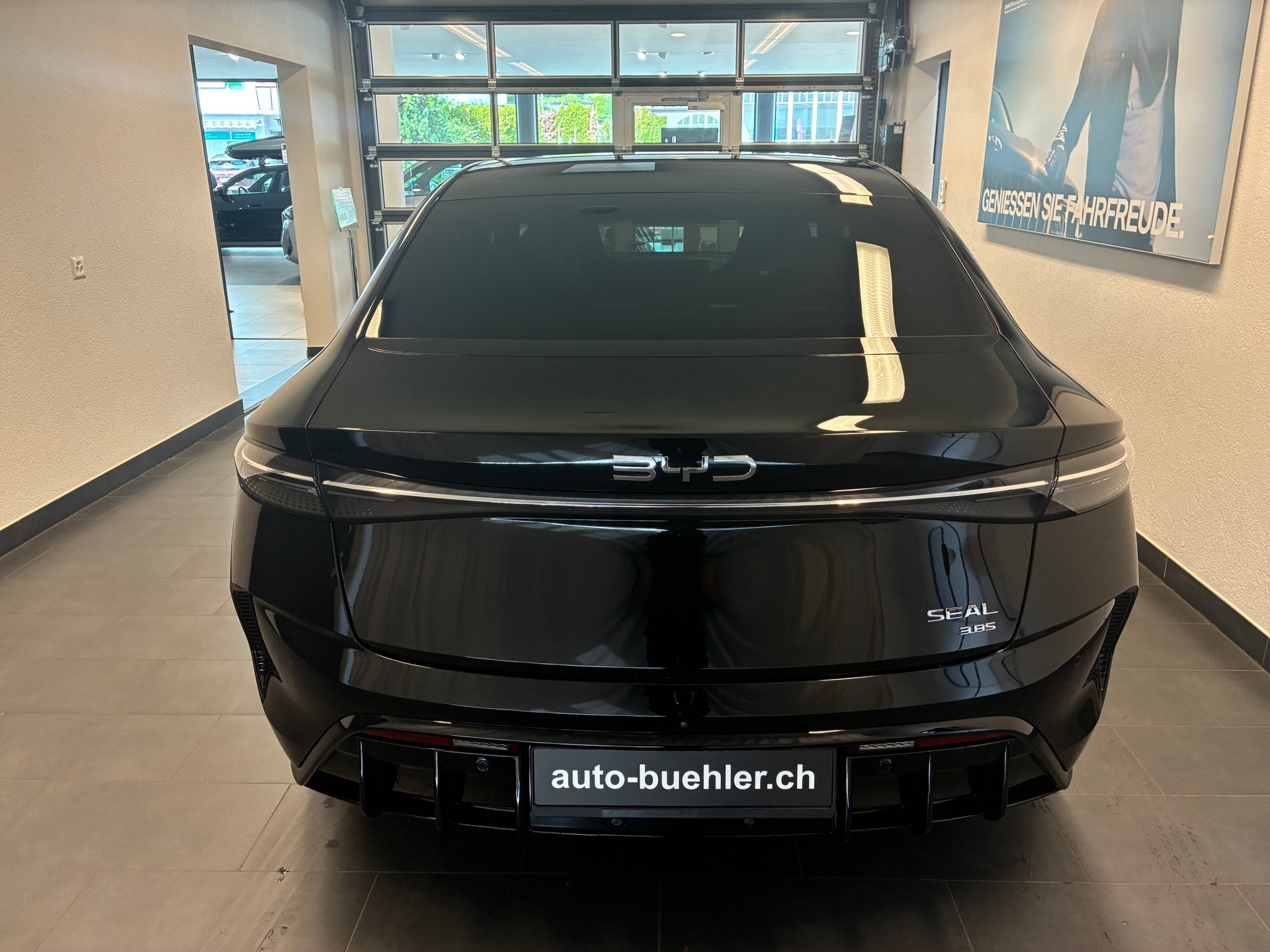 BYD Seal Excellence AWD-image-4