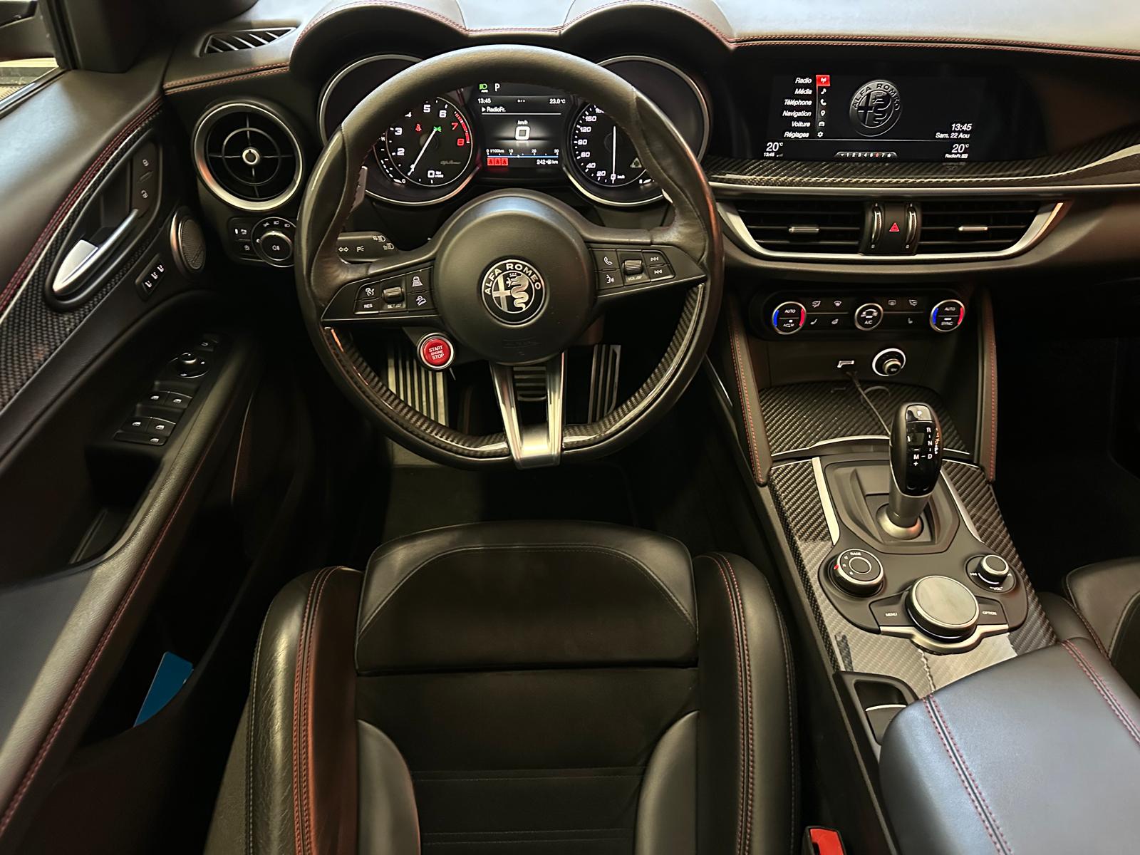 ALFA ROMEO Stelvio 2.9 V6 Quadrifoglio Q4 Automatic *Toit ouvrant *Media Harman Kardon *Sièges chauffants-image-16