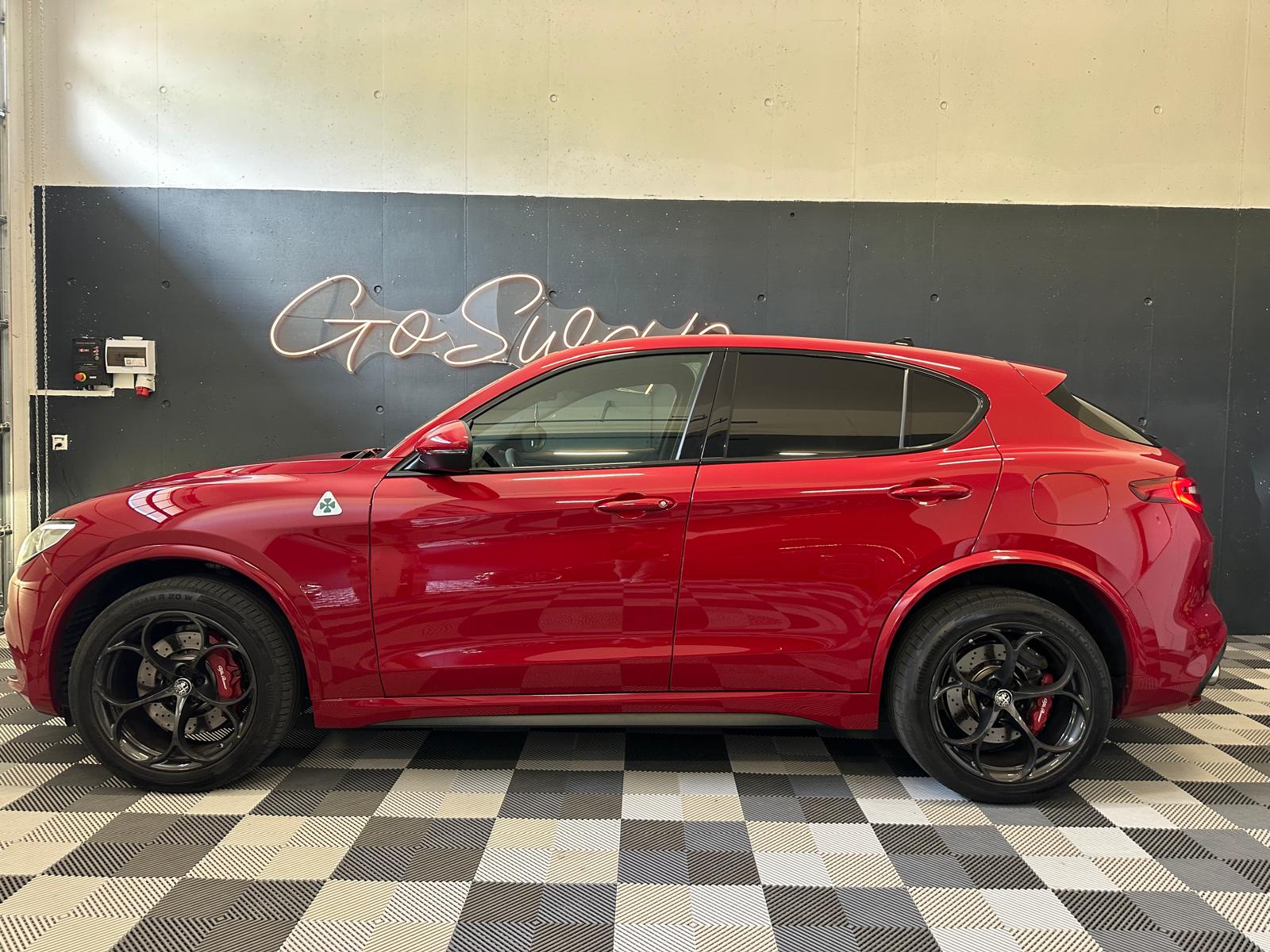 ALFA ROMEO Stelvio 2.9 V6 Quadrifoglio Q4 Automatic *Toit ouvrant *Media Harman Kardon *Sièges chauffants-showroom-element-2