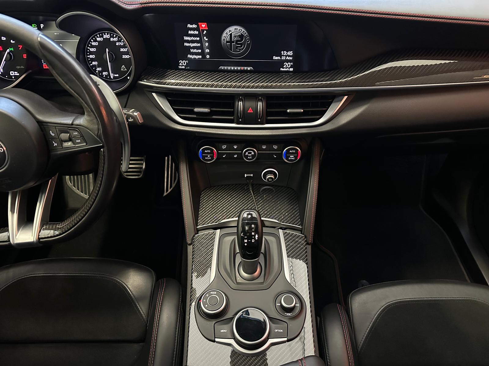ALFA ROMEO Stelvio 2.9 V6 Quadrifoglio Q4 Automatic *Toit ouvrant *Media Harman Kardon *Sièges chauffants-image-15