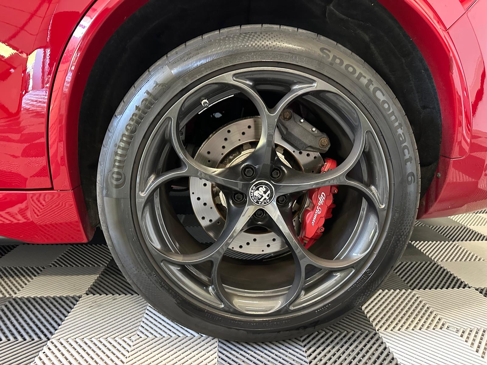 ALFA ROMEO Stelvio 2.9 V6 Quadrifoglio Q4 Automatic *Toit ouvrant *Media Harman Kardon *Sièges chauffants-image-30