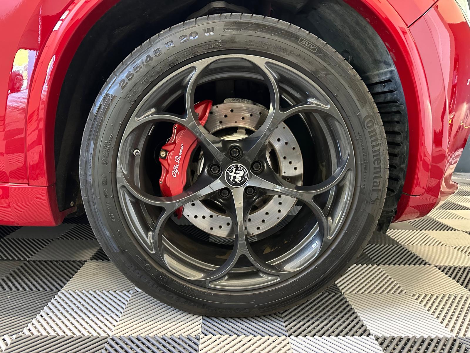 ALFA ROMEO Stelvio 2.9 V6 Quadrifoglio Q4 Automatic *Toit ouvrant *Media Harman Kardon *Sièges chauffants-image-28