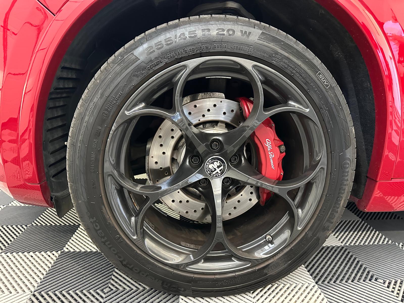 ALFA ROMEO Stelvio 2.9 V6 Quadrifoglio Q4 Automatic *Toit ouvrant *Media Harman Kardon *Sièges chauffants-image-31