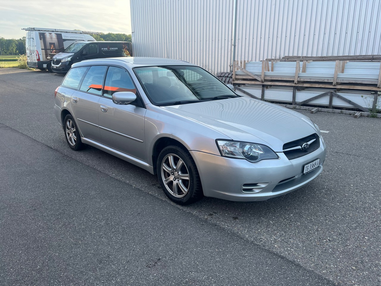 SUBARU Legacy 2.0i AWD-image-2