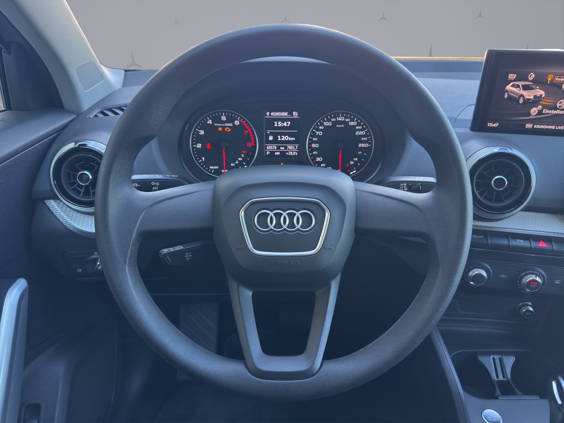 AUDI Q2 1.5 35 TFSI S Line S-Tronic-image-12