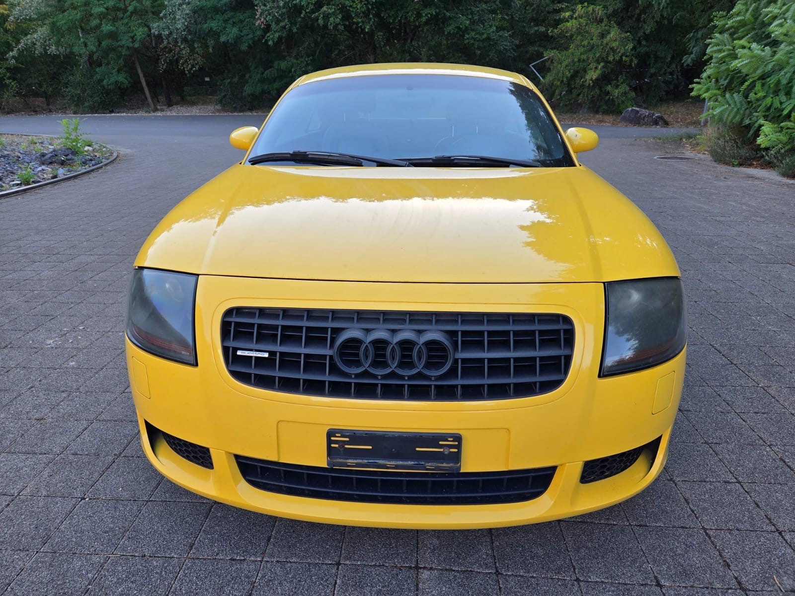 AUDI TT Coupé 1.8 T quattro-image-12