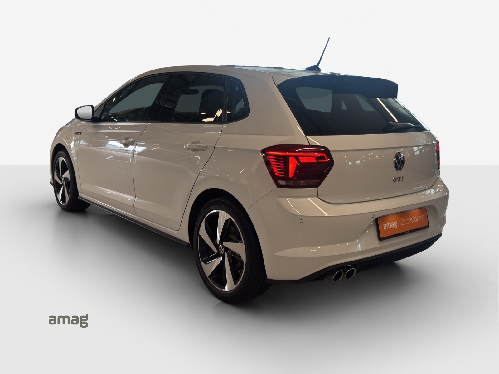 VW Polo 2.0 TSI GTI DSG-showroom-element-2