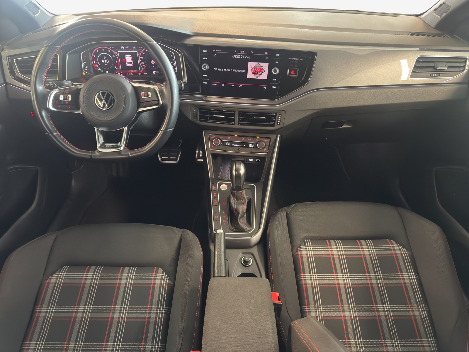 VW Polo 2.0 TSI GTI DSG-image-8